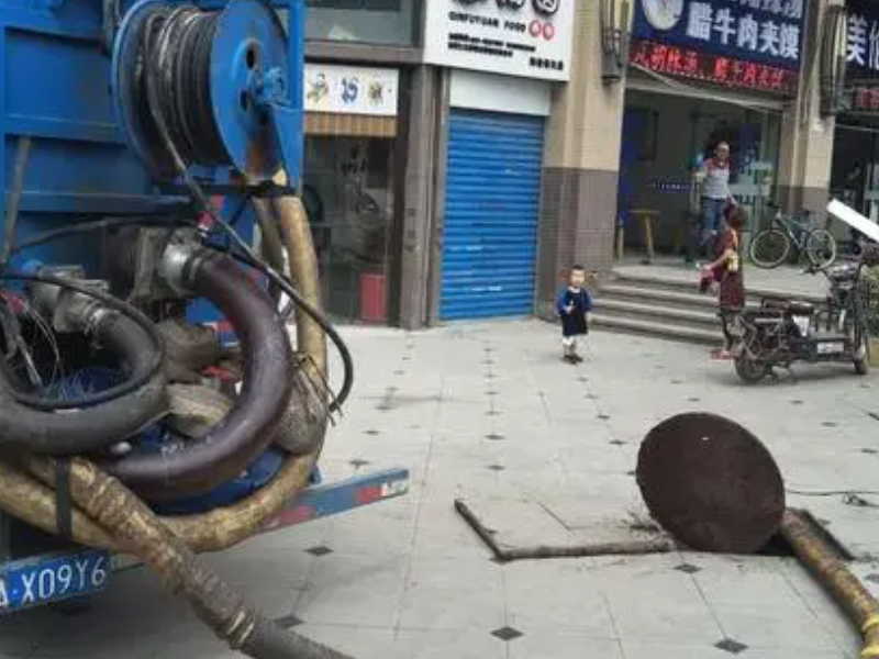宁波江北区专业化粪池清理抽粪抽污水通下水道通马桶