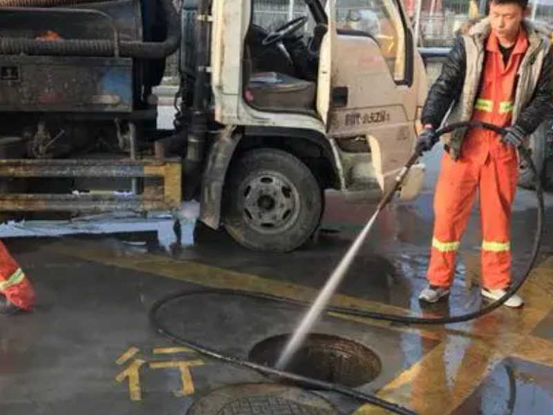 江北区窨井管道疏通 高压清理油污垢泥沙管道堵塞问題
