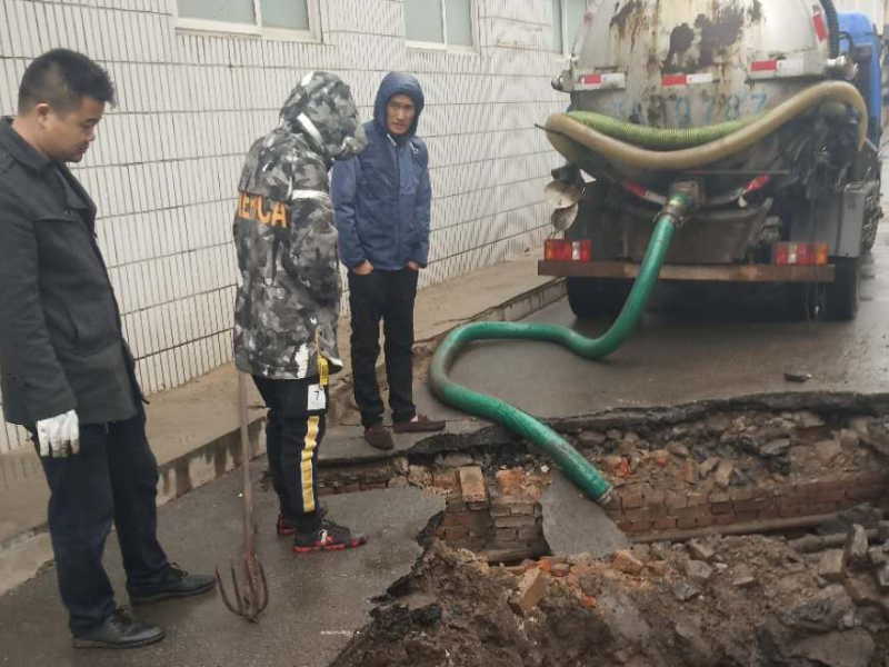 宁波江北马桶疏通 管道维修 水电安装